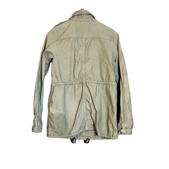 3 for $30! H&M divide green jacket - Picture 12 of 13